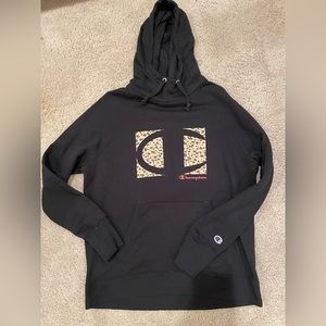campion hoodie with cheetah print !! needs to be lint rolled and i will do that!